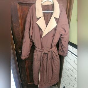 ASOS LONG PUFFER COAT.FLEECE COLLAR.BELTED.EUC.LT. BROWN.POCKETS.DOUBLE BREASTED